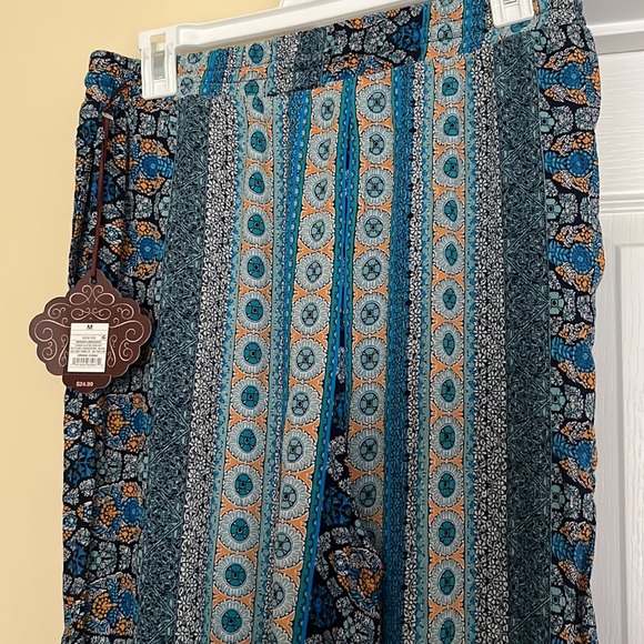 Knox Rose Lounge Pants - Picture 3 of 6